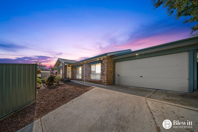 2/70 Bellchambers Crescent, ACT 2906