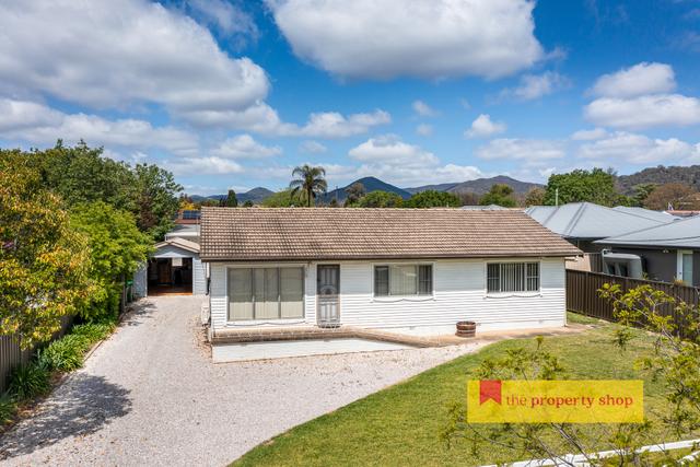 19 Madeira Road, NSW 2850