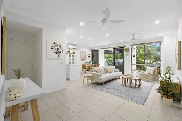 7/3031 The Boulevarde, QLD 4211