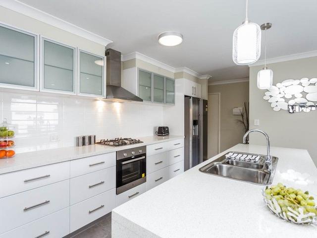 7/10 Pearl Road, WA 6105