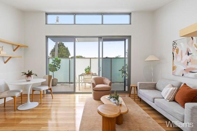 3/421 Melbourne Road, VIC 3015