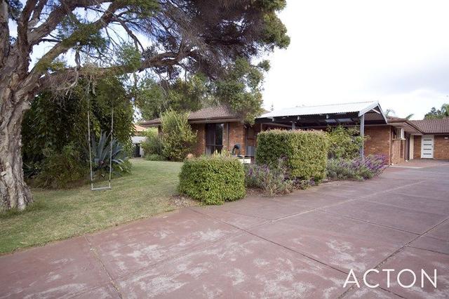 1/2 Yamba Court, WA 6210