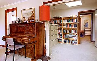 Lounge Study (2004-07-14)