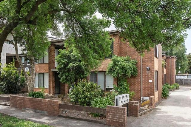 4/10 Newstead Street, VIC 3032