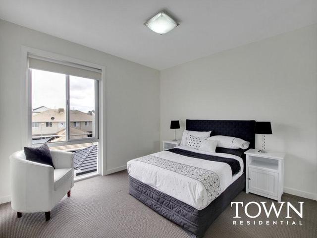 67A Anthony Rolfe Avenue, ACT 2912