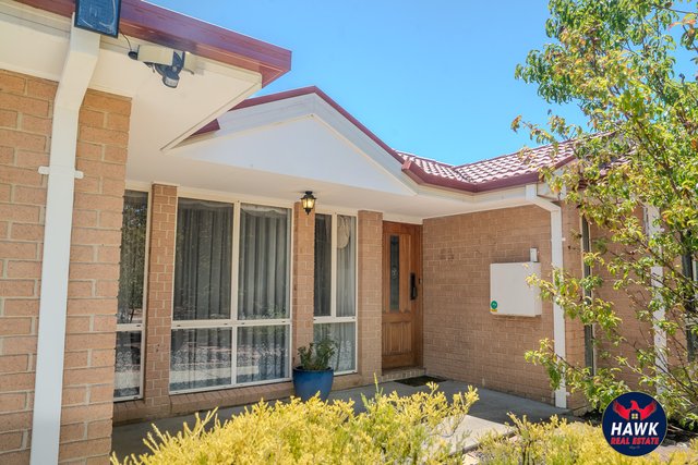 8 Coolgardie Street, ACT 2615