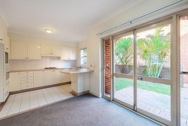 2/189 Ben Boyd Road, NSW 2089