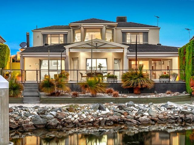 97 Palm Beach Drive, VIC 3197