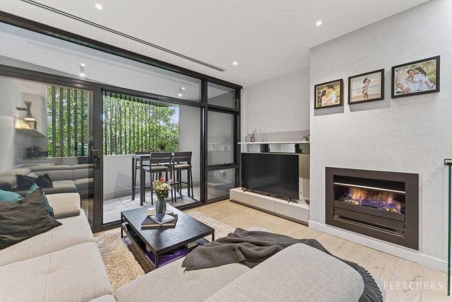 6/3 Strathwyn Place, VIC 3102