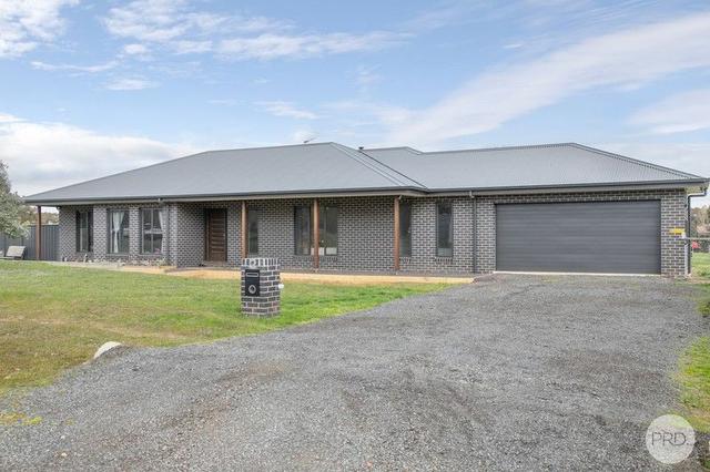 2 Taylors Road, VIC 3351