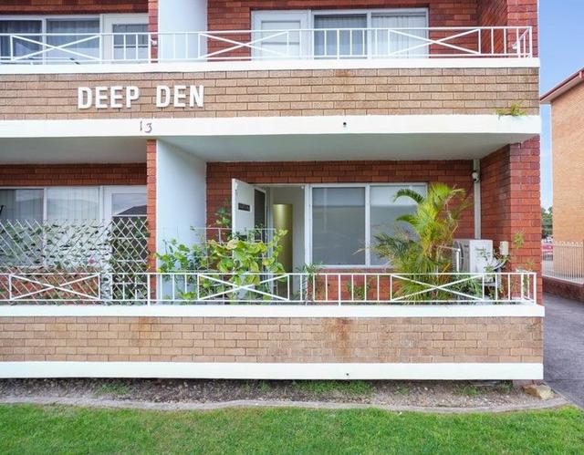 2/13 Thurlow Street, NSW 2210