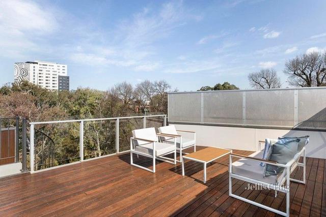 6/4 Urquhart Street, VIC 3070