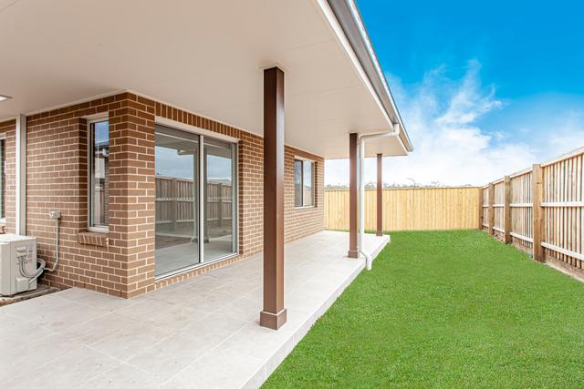 2/30 Bower Road, NSW 2318