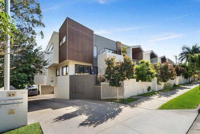 2/45 Wilton Terrace, QLD 4104