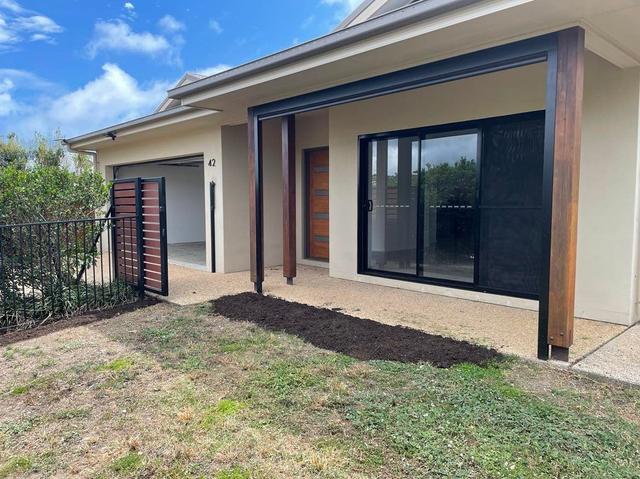 42 Endeavour Circuit, QLD 4802