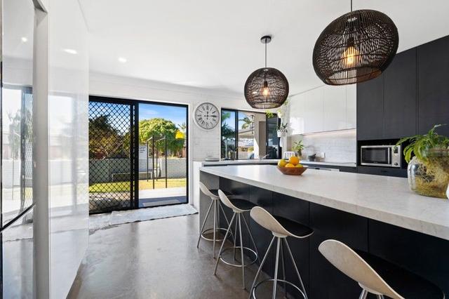 16 Bowline Road, QLD 4218