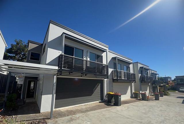 41 2 Diamantina Street, QLD 4116