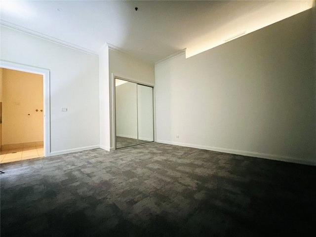 4/165 Bourke Street, VIC 3000