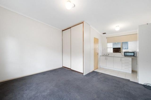 30/4 Wando Grove, VIC 3183