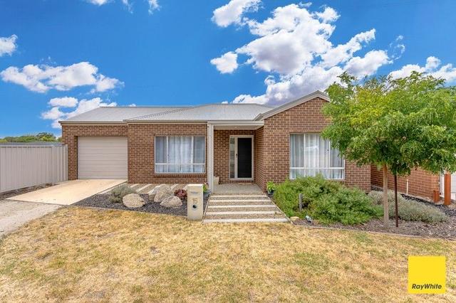 15 Mistletoe Street, VIC 3555