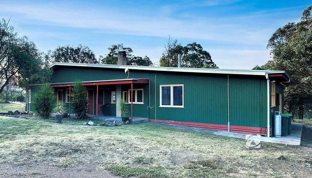 6755 Great Alpine Road, VIC 3896