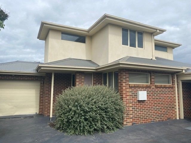 2/22 Mountain Crescent, VIC 3170