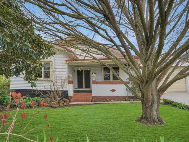 8 Westacott Street, VIC 3300