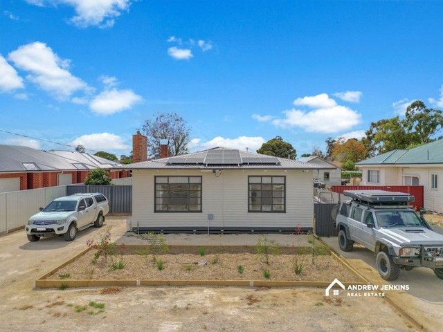 82 William St, VIC 3644