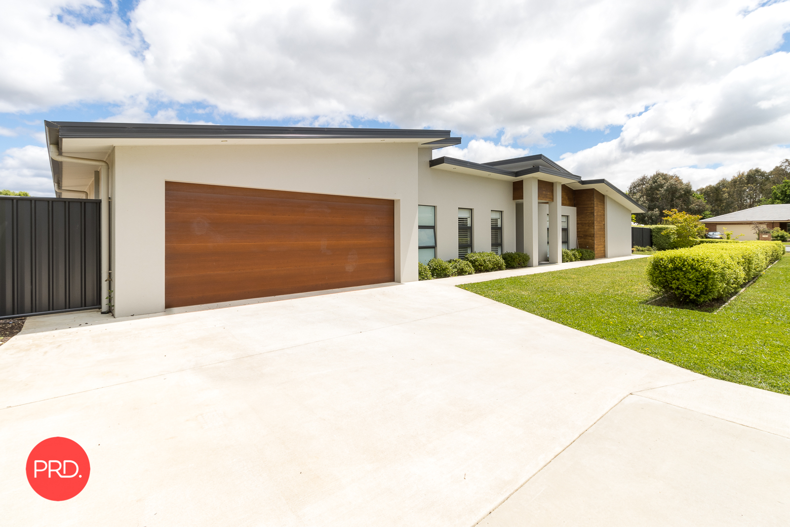 2 Bluskie Close, Bungendore NSW 2621 Allhomes