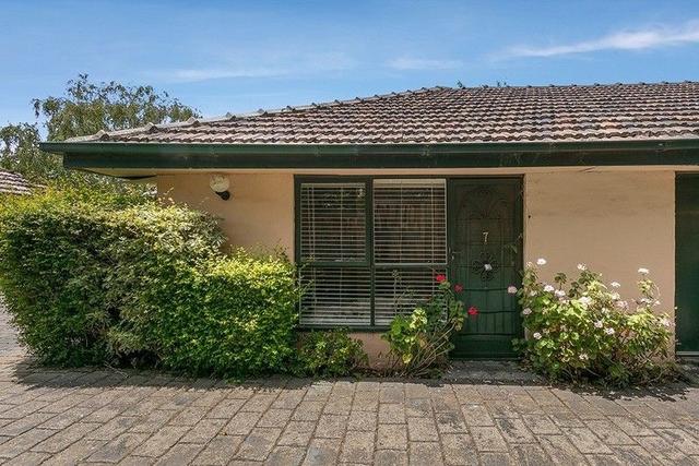 17/104 Tinning Street, VIC 3056