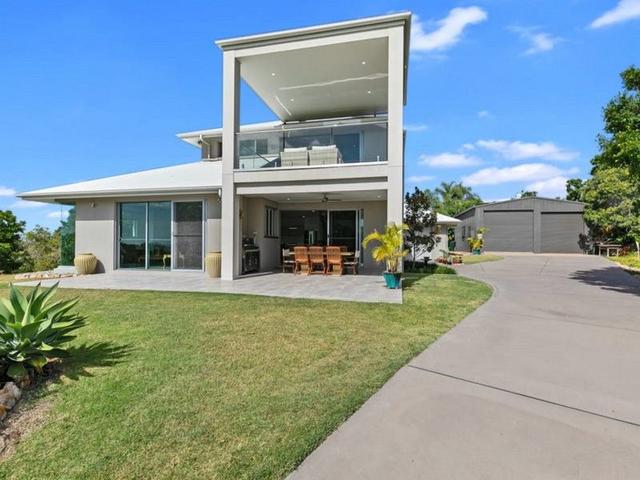 22 Azure Court, QLD 4655