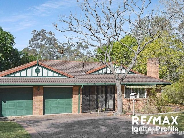 1 Deakin Place, QLD 4078