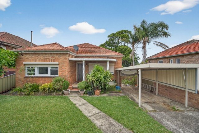 22 Warren Parade, NSW 2196