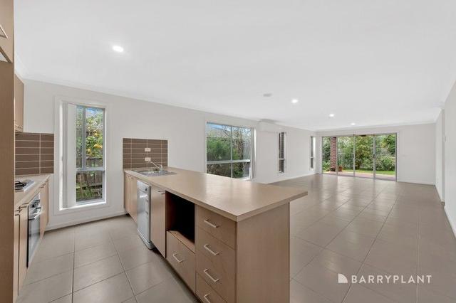 45 Senecio Drive, VIC 3754