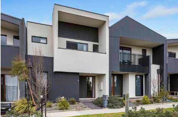 16 Magenta Walk, VIC 3029