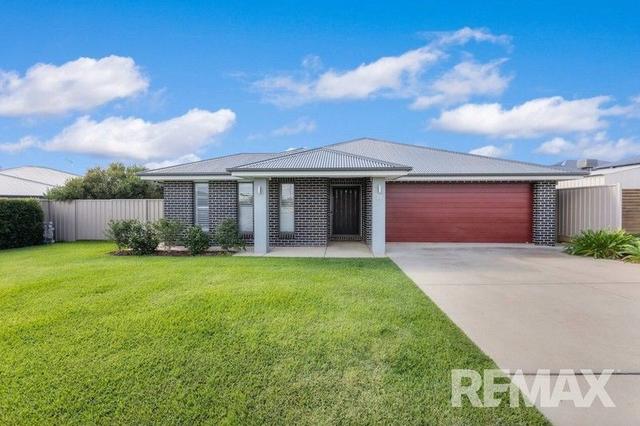 32 Darcy Drive, NSW 2650