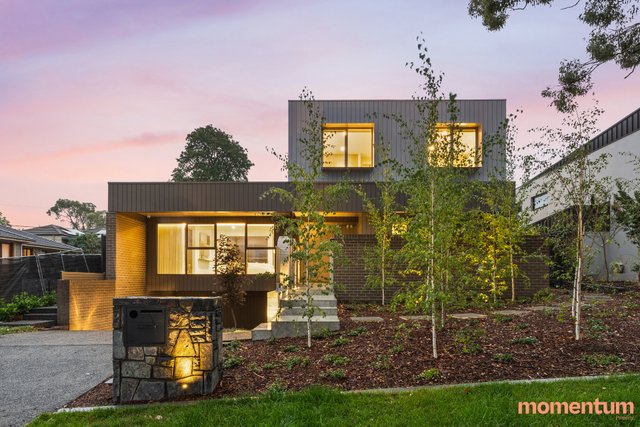 9 Glossop Crescent, ACT 2612