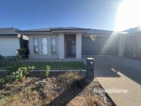 11 Clonlara Circuit, SA 5120