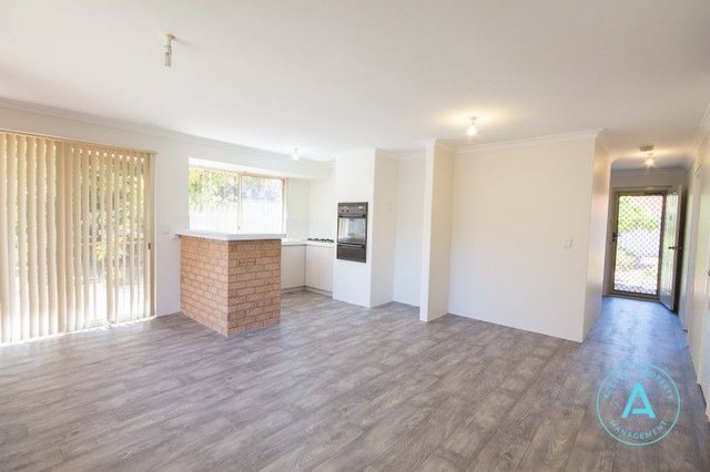 1/140 Watkins Street, WA 6162