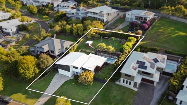 13 Clarence Avenue, QLD 4560