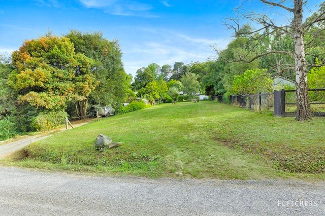 5 Jeeves Avenue, VIC 3766