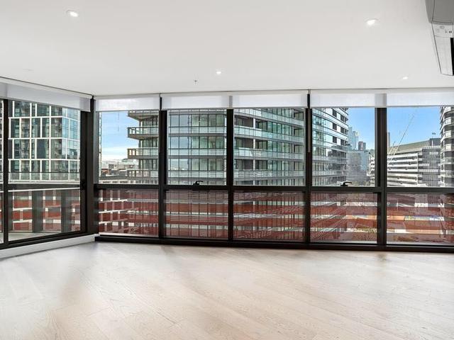 2002S/889 Collins Street, VIC 3008