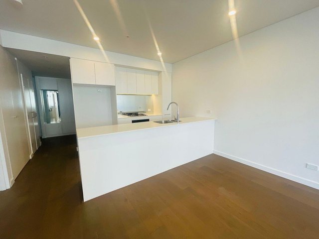 607/34 Kitchener Parade, NSW 2200