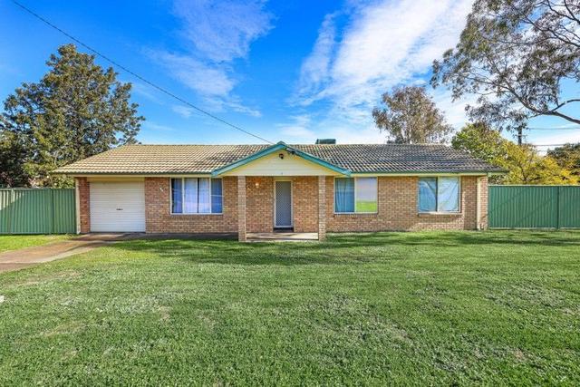 1 Maitland Street, NSW 2340