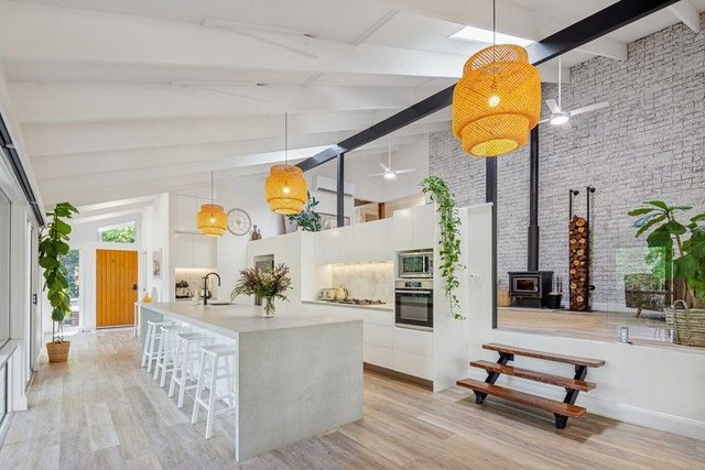 6 Dorset Place, QLD 4221