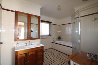 Ensuite (2013-06-11)