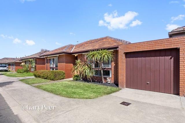 2/13 Gnarwyn Road, VIC 3163