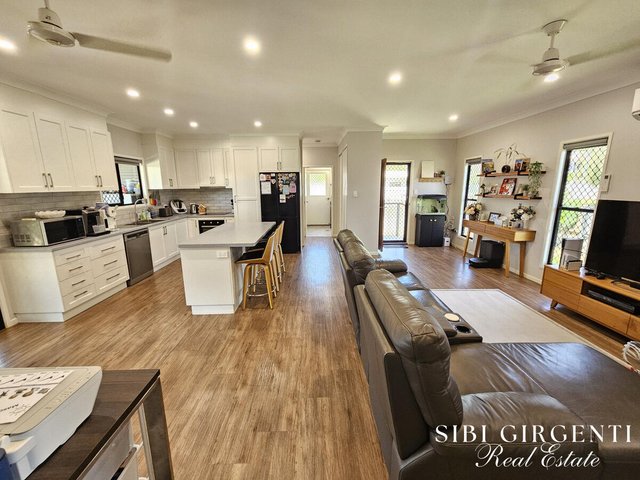 12 Kylie Close, QLD 4880