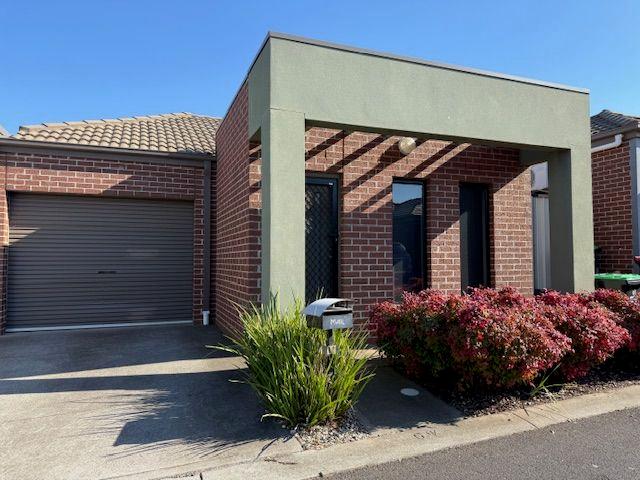 10/40 McCubbin Way, VIC 3023