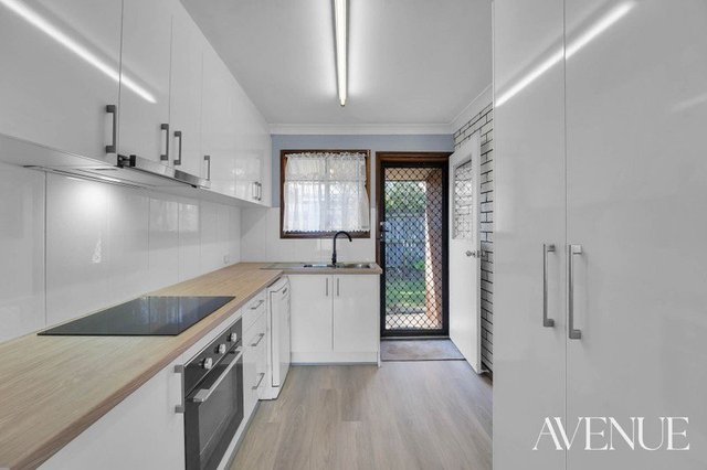2/20-24 Bourke Street, QLD 4133